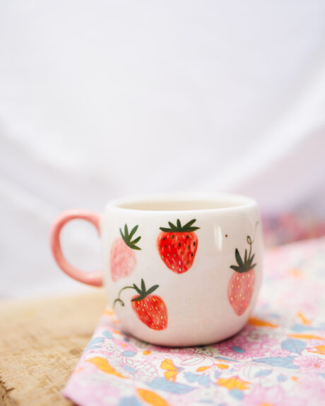 Kubek w truskawki 260ml