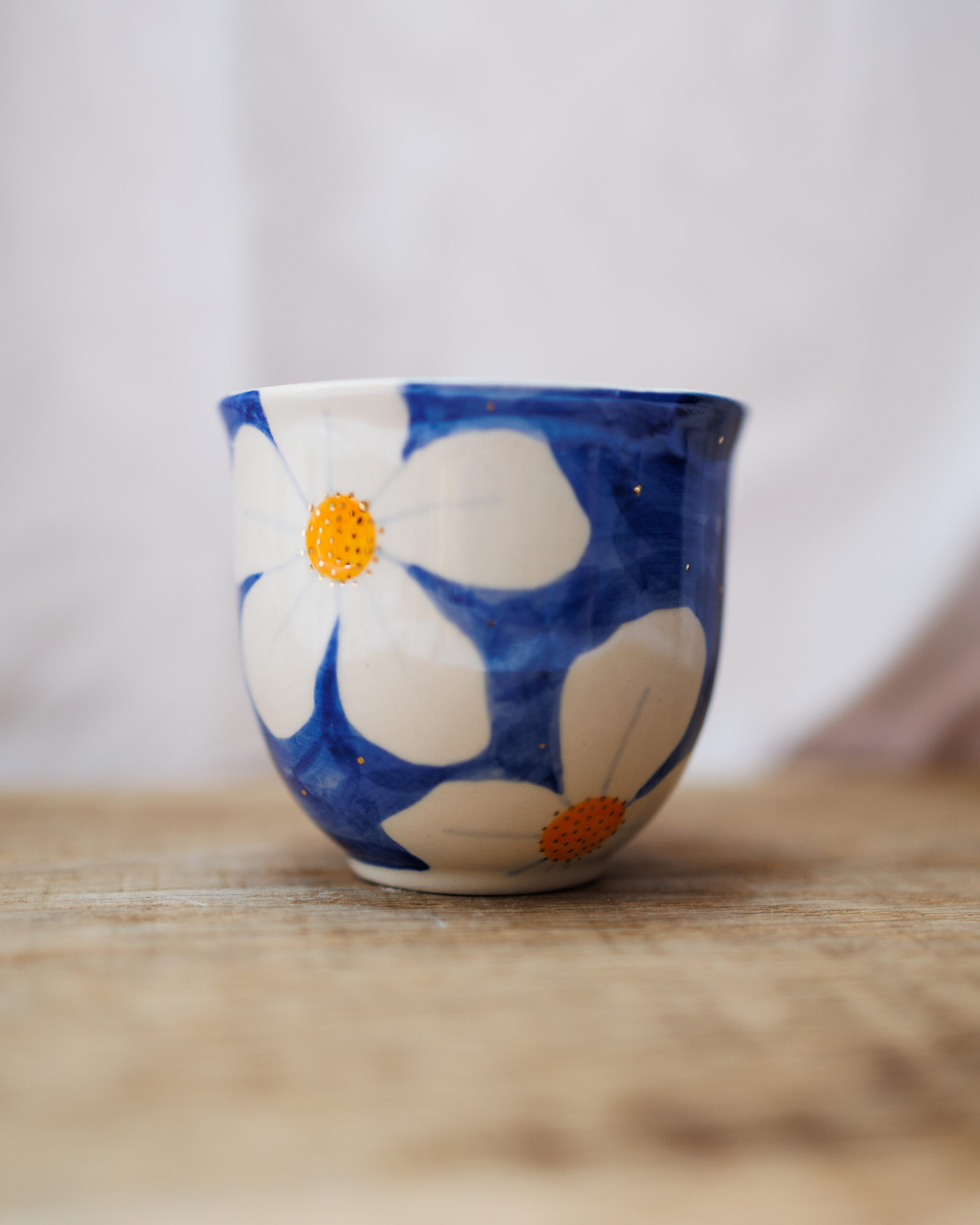 Czarka w białe kwiaty 200ml