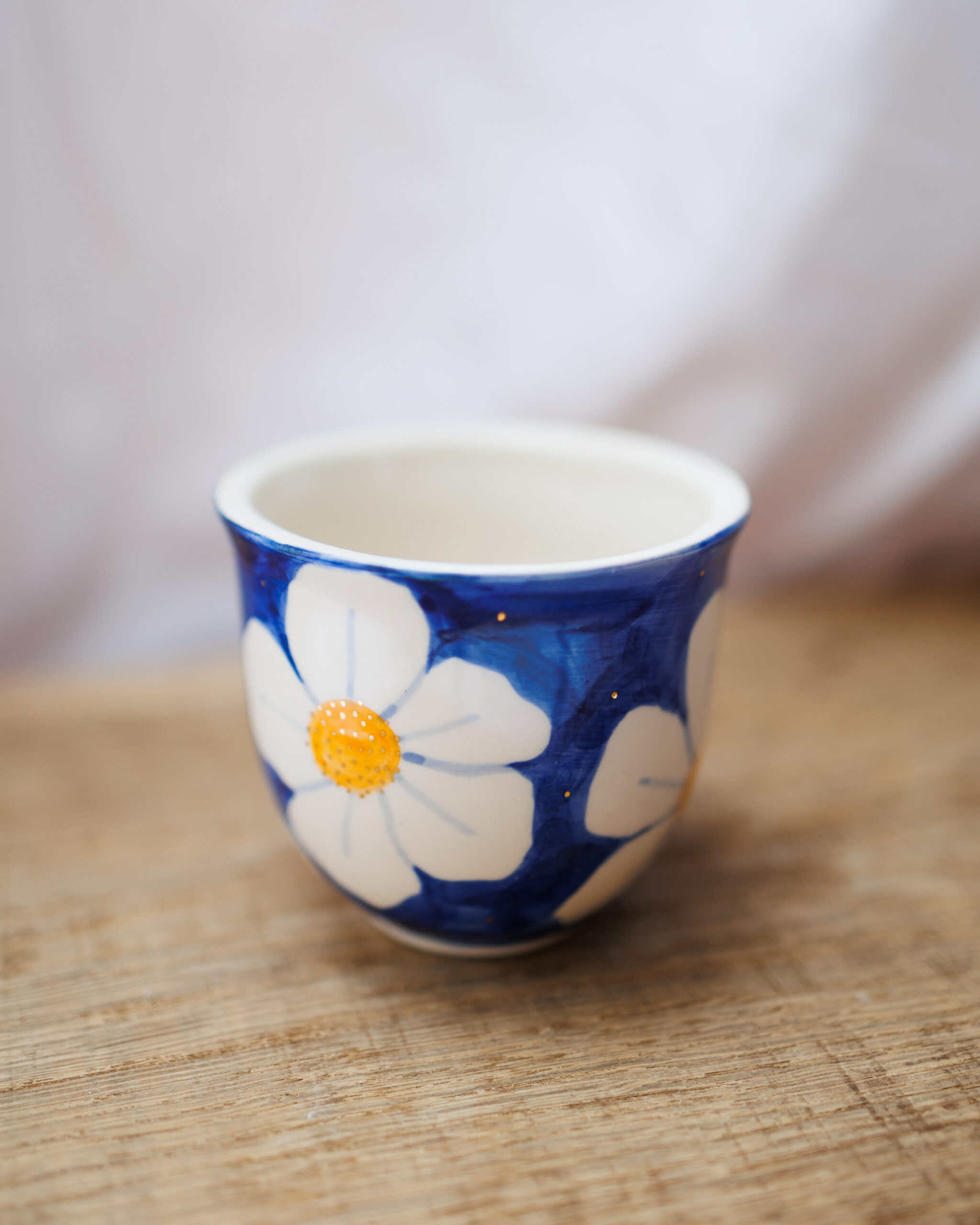 Czarka w białe kwiaty 200ml - obrazek 3