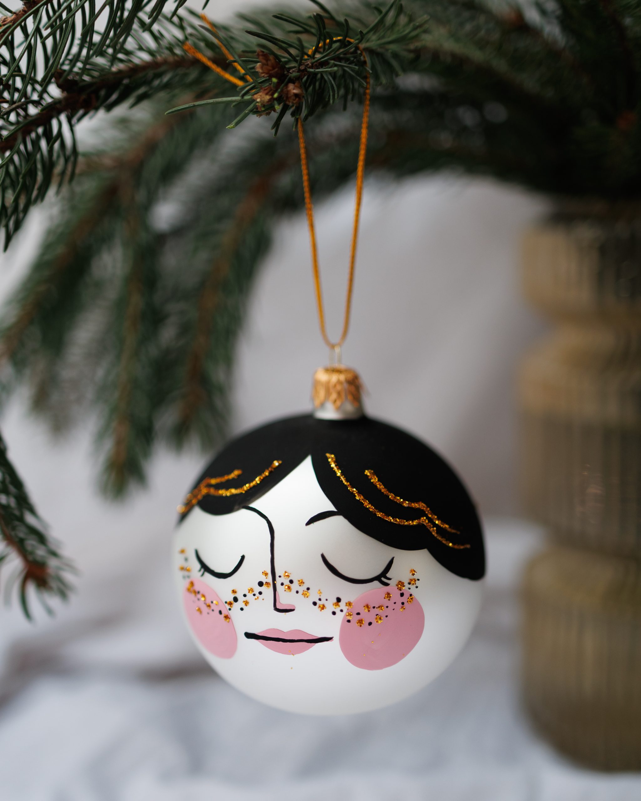 Bombka Piegus 10cm - obrazek 3