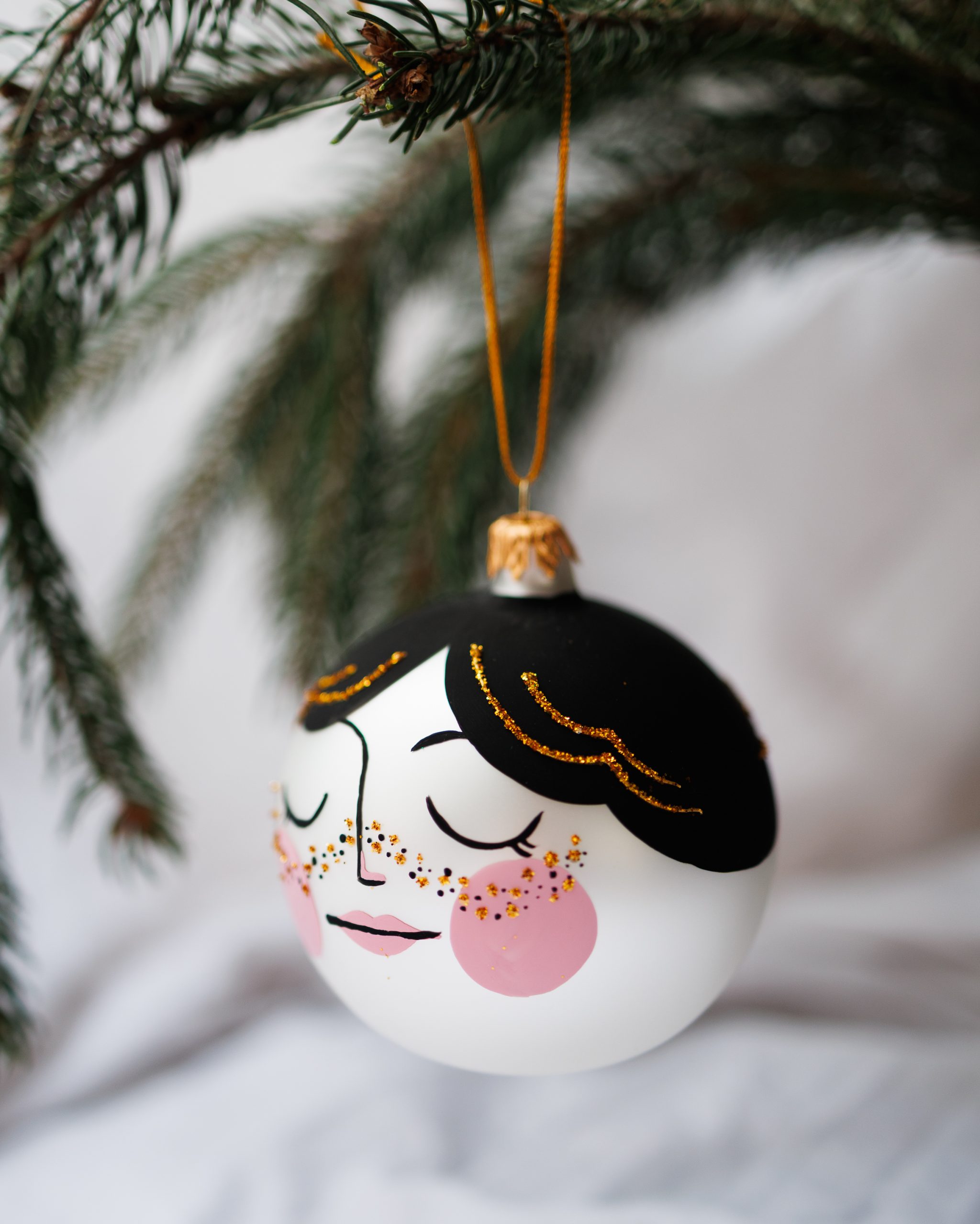 Bombka Piegus 10cm - obrazek 2