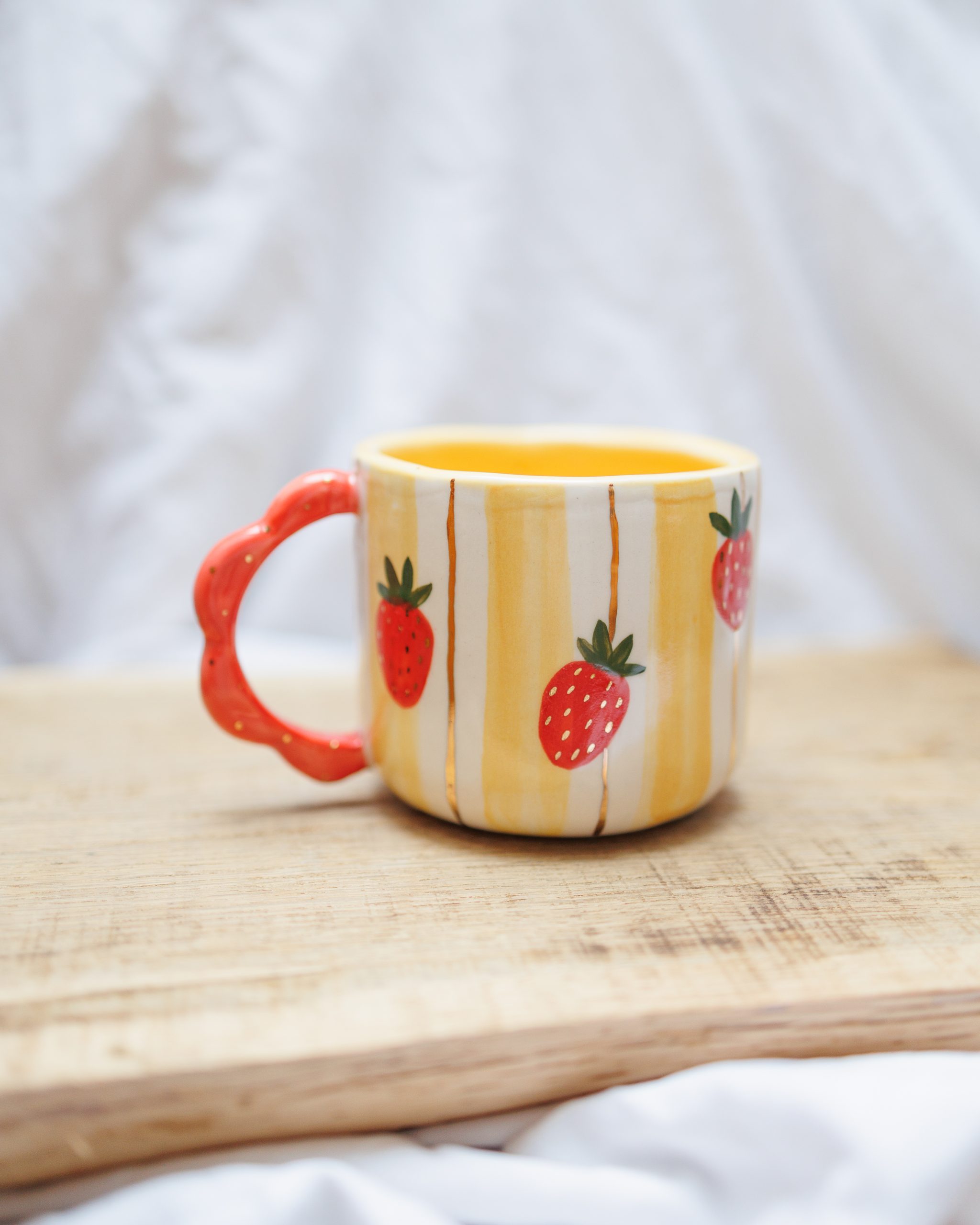 Kubek w truskawki 380ml